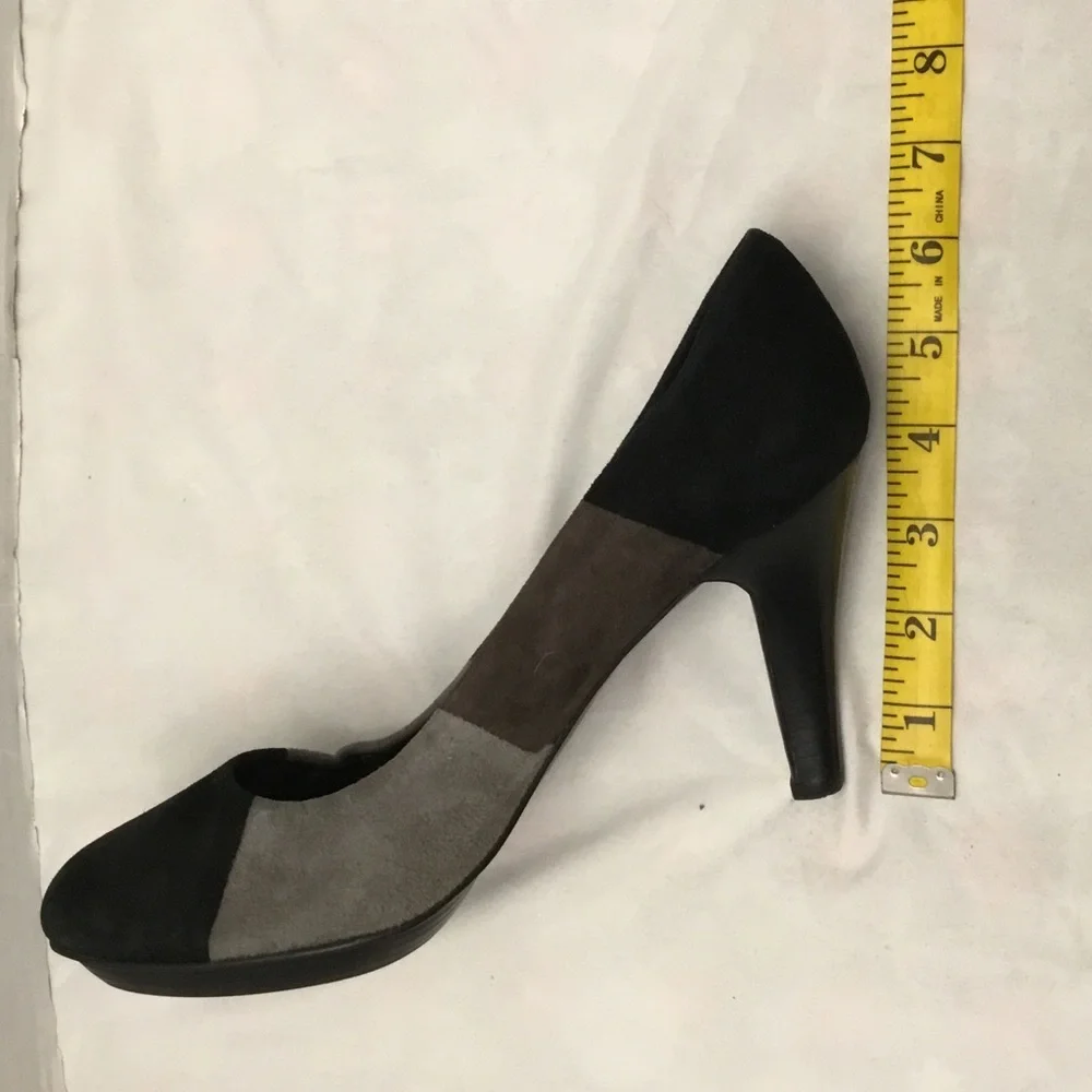 Worthington  black and gray heels